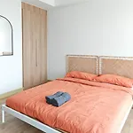 Newly South Gate Studio Apt With Pool, Gym Netflix By 2Ndhome