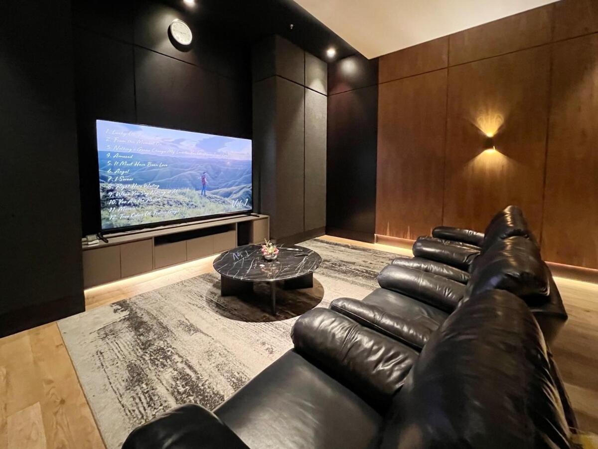 Newly South Gate With Pool, Gym Netflix By 2ndhome Jakarta
